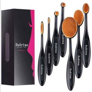 7 Pack Oval Brushes